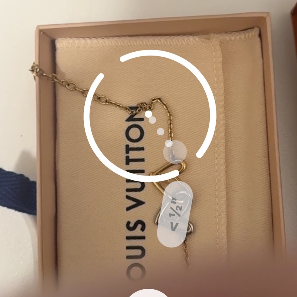 Louis Vuitton Limited Edition Heart Bracelet Fall In Love - Picture 12 of 12